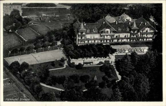 Ak Tutzing am Starnberger See Oberbayern, Parkhotel Simson,  Gartenanlage, Tennisplätze