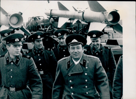 Foto Russische Luftabwehrtruppen, Flugabwehr-Kampftraining, Kommandant Alexander Morosow, Soldaten