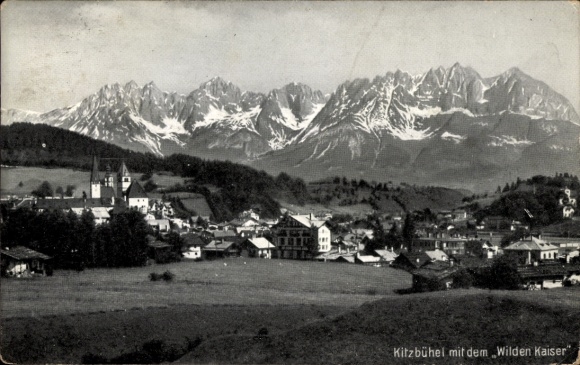 Ak Kitzbühel in Tirol, Totale mit dem Wilden Kaiser