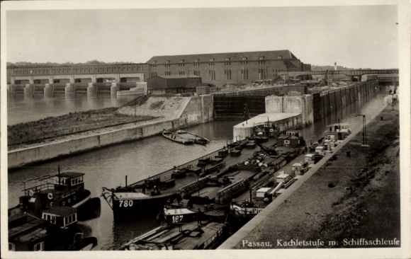 Ak Passau in Niederbayern, Kachletstufe mit Schiffsschleuse