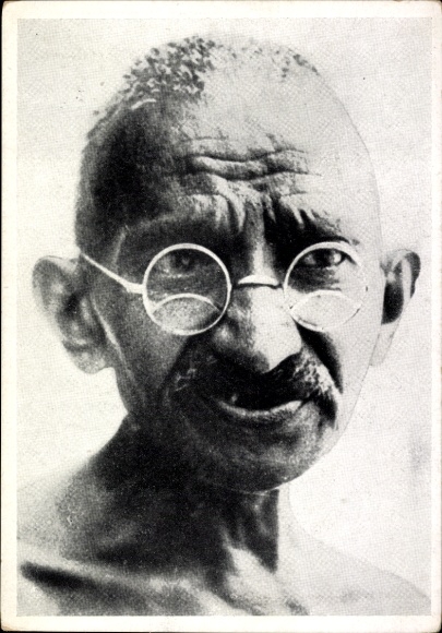 Ak Mahatma Gandhi, Portrait
