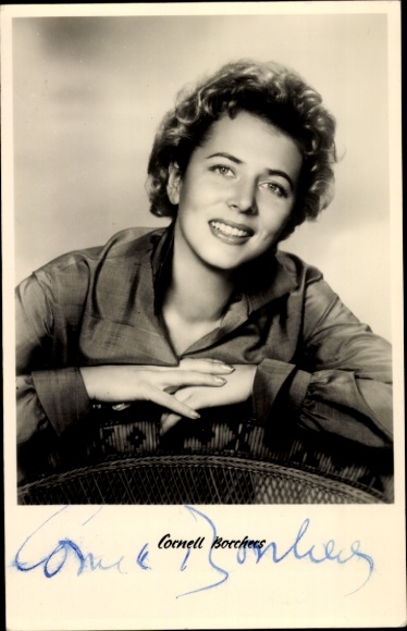 Ak Schauspielerin Cornell Borchers, Portrait, Autogramm