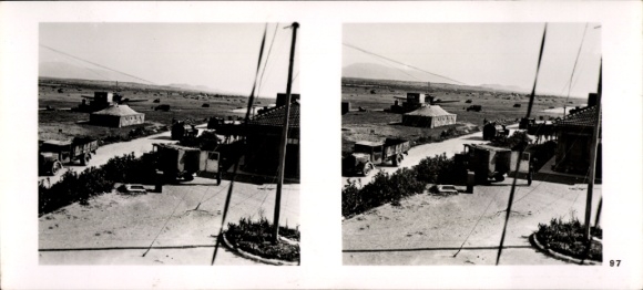 Stereo Raumbild Foto Fliegen und Siegen Nr. 97, Flugplatz Tatoi nach der Landung der Deutschen