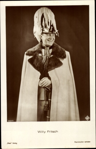 Ak Schauspieler Willy Fritsch, Portrait
