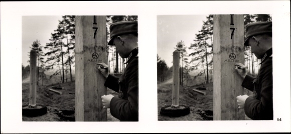 Stereo Raumbild Foto "Die Soldaten des Führers im Felde", Nr. 64, Grenzpfahl, Demarkationslinie