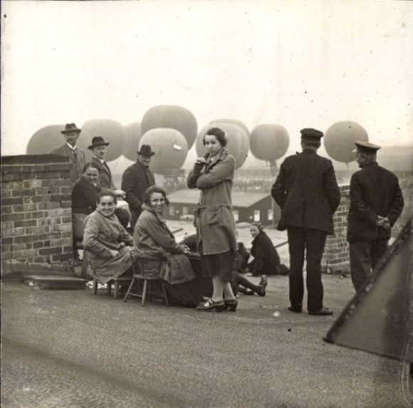 Foto Bitterfeld in Sachsen Anhalt, Ballons, Zuschauer