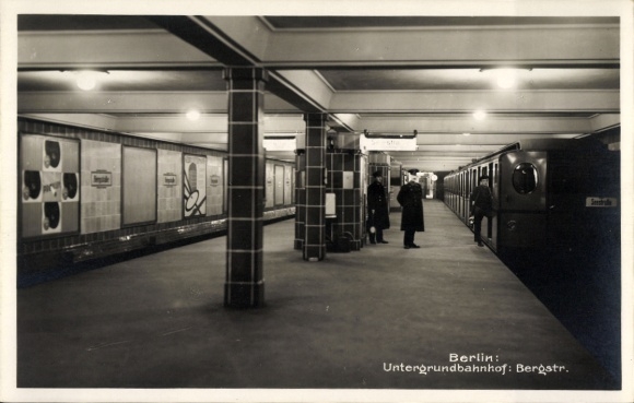 Ak Berlin Neukölln, Untergrundbahnhof, U-Bahnhof Bergstraße, Karl-Marx-Straße