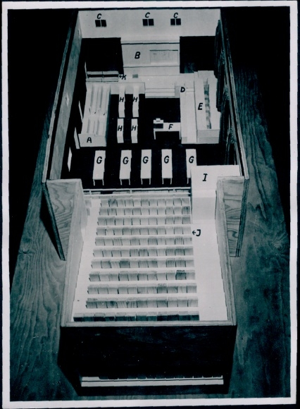 Foto Nürnberger Prozess 1945, Modell des Gerichtssaals