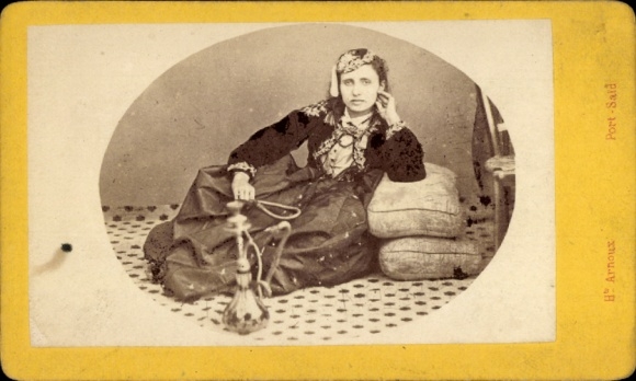 CdV Ägypten, Türkin im Harem, Wasserpfeife, Fotograf Hte. Arnoux, Port Said