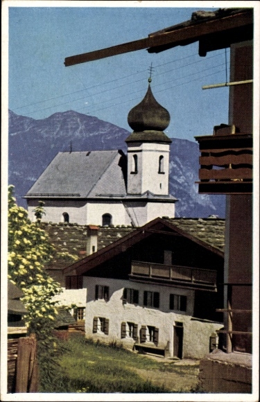 Ak Kirche, Wohnhaus, Gebirge
