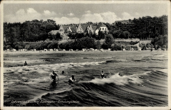 Ak Ostseebad Lubmin in Pommern, Eisenbahn-Erholungsheim, Strand mit Badenden