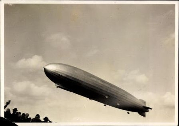 21 Fotos von Zeppelin
