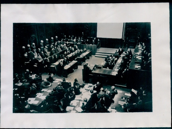 Foto Nürnberger Prozess, Gerichtssaal, Anwalt Dr. Otto Stahmer, Verteidiger von Hermann Göring
