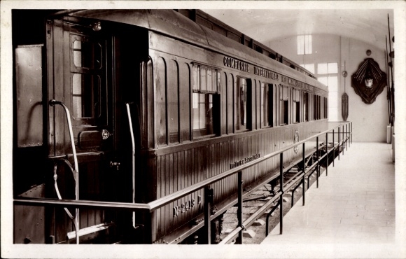 CPA Foret de Compiegne, Wagon du Marechal Foch