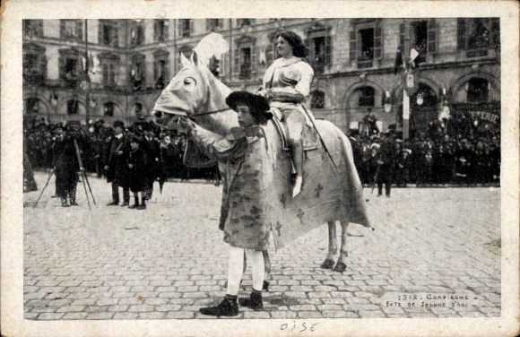 Ak Compiègne Oise, Fêtes de Jeanne d'Arc