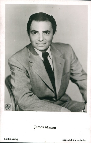 Ak Schauspieler James Mason,  Portrait