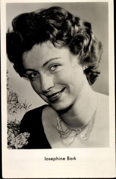 Ak Schauspielerin Josephine Back, Die Millionen der Yvette