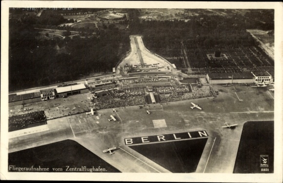 Ak Berlin Tempelhof, Zentralflughafen, Fliegeraufnahme, Klinke 9201, D-1083, Ju 52