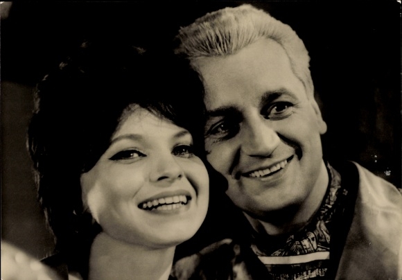 Ak Schauspieler Horst Drinda und Helga Piur, Der Dieb von San Marengo, Portrait
