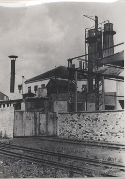 Original Foto Berlin Lichtenberg, Rheinische Kohlesäure Werke AG, um 1946, ca. 13 x 18 cm
