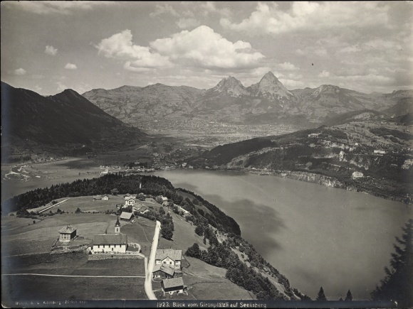 Foto Seelisberg Kanton Uri, Fliegeraufnahme, Gironplätzli