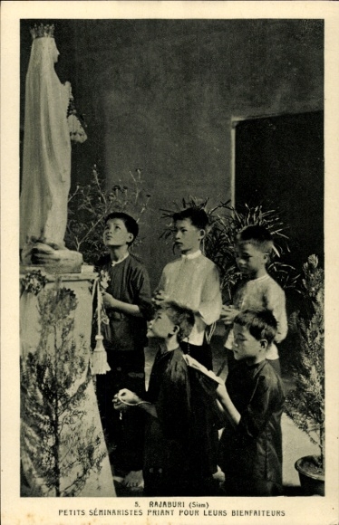 Ak Ratchaburi Thailand, Junge Seminaristen, Kinder betend