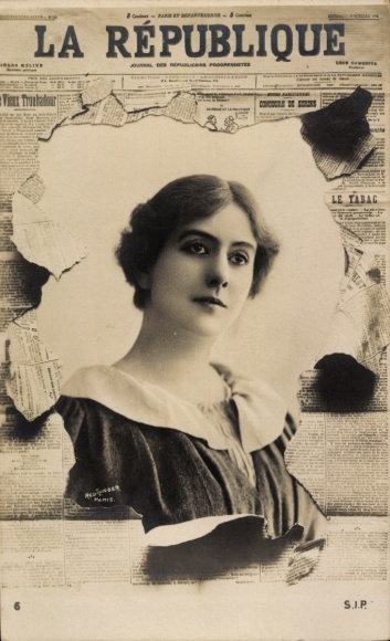 Zeitungs Ak La Republique, Portrait einer Frau