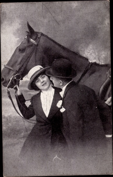 AK Liebespaar, Kuss, Pferd, Zaumzeug