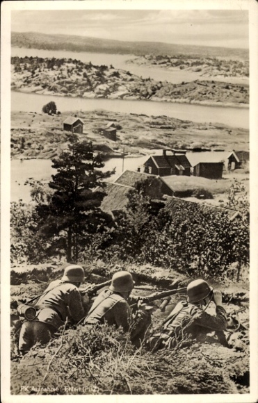 Ak Deutsche Wehrmacht, Unteroffiziere im Kampf, Küstensicherung, Grenadiere