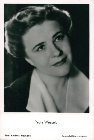 Ak Schauspielerin Paula Wessely, Portrait