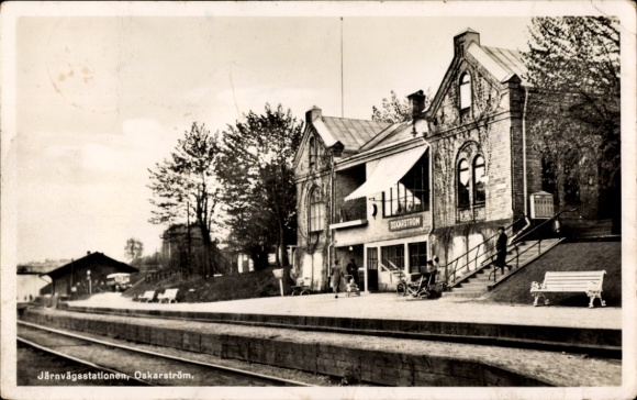 Ak Oskarström Schweden, Järnvägsstationen
