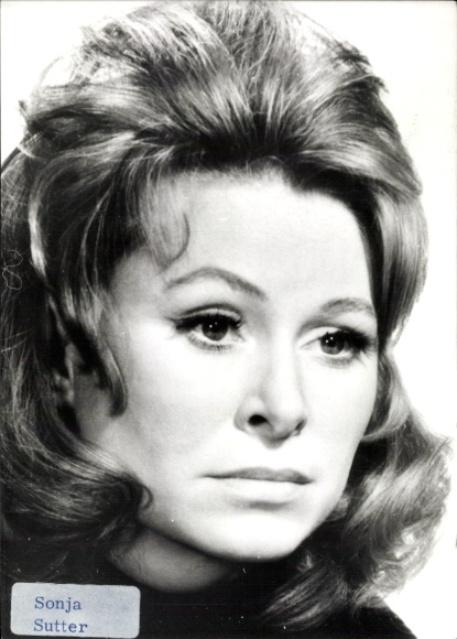 Ak Schauspielerin Sonja Sutter, Portrait