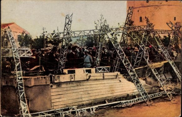 CPA Salonique, La nacelle du Zeppelin