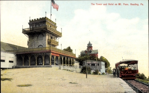 Ak Reading Pennsylvania USA, Turm und Hotel auf Mt. Penn, amerikanische Flagge, Straßenbahn