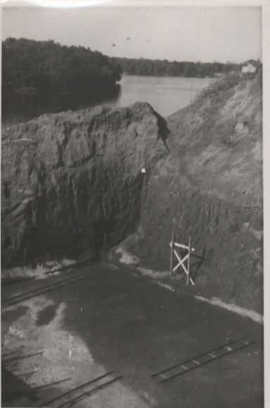 Original Foto Berlin Lichtenberg, Wiederaufbau Heizkraftwerk Klingenberg, um 1946, ca.  12x17 cm