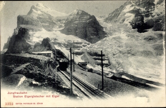 Ak Jungfraubahn, Station Eigergletscher mit Eiger
