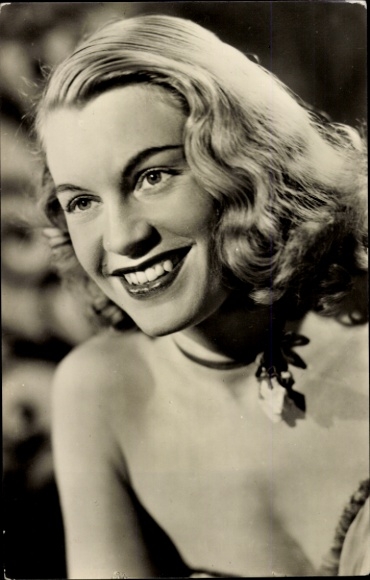 Ak Schauspielerin Catja Görna, Defa Film, Portrait, Carola Lamberti