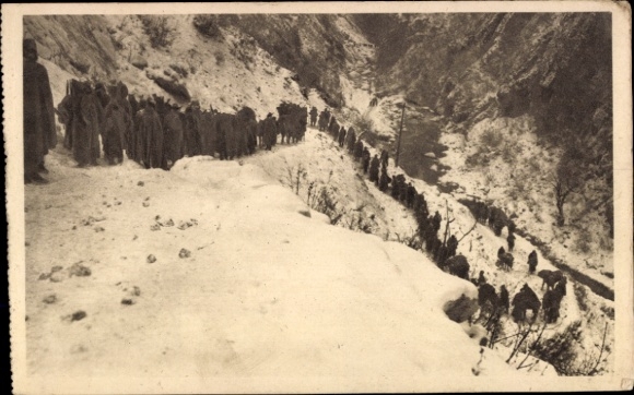 Ak Ipek Montenegro, Soldaten auf dem Weg nach Andrijevica, 1915