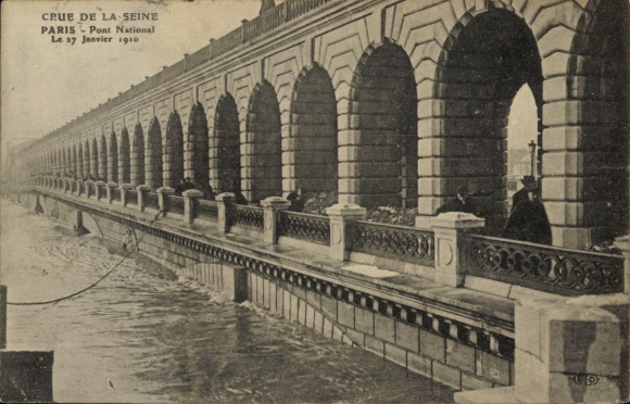 Ak Paris I Ile de la Cité, Anstieg der Seine 1910, Nationalbrücke, Hochwasser