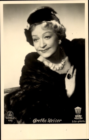 Foto Schauspielerin Grete Weiser, Portrait