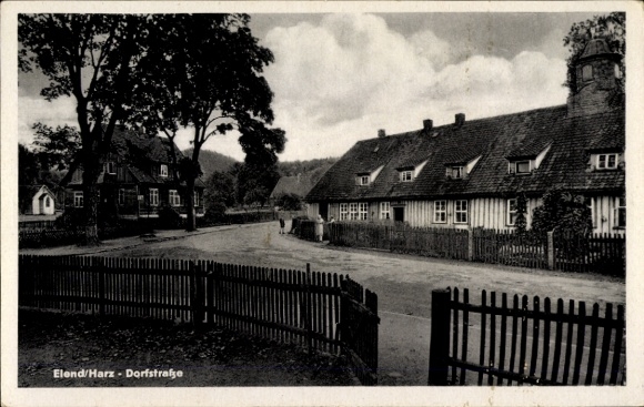 Ak Elend Oberharz am Brocken, Blick in die Dorfstraße, Häuser