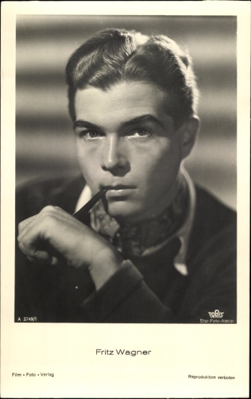 Ak Schauspieler Fritz Wagner, Portrait, Pfeife