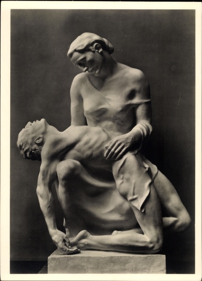 Ak Plastik von Josef Thorak, Pieta, Sterbender, HDK 415, Photo Hoffmann
