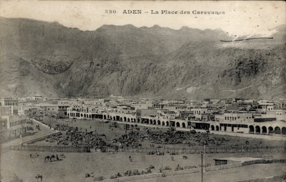 Ak Aden Jemen,  La Place des Caravanes, Karawanen, Berge, Kamele