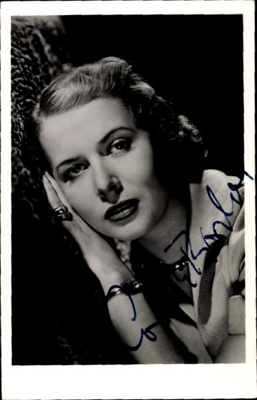 Foto Schauspielerin Cornell Borchers, Portrait, Autogramm