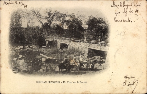Ak Soudan Francais Mali, Brücke über den Baoulé,  Menschen mit Tieren