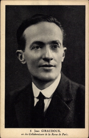 Ak Jean Giraudoux, un des Collaborateurs de la Revue de Paris, Schriftsteller, Diplomat