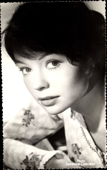 Ak Schauspielerin Pascale Petit, Portrait