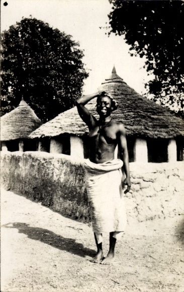 Foto Ak Tschad, barbusige Frau