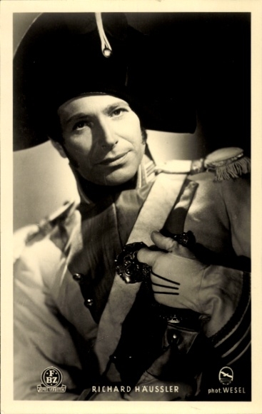 Foto Schauspieler Richard Häussler, Portrait, Uniform, Autogramm